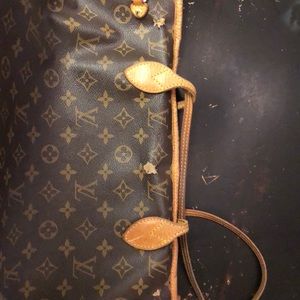 Louis Vuitton Neverfull MM